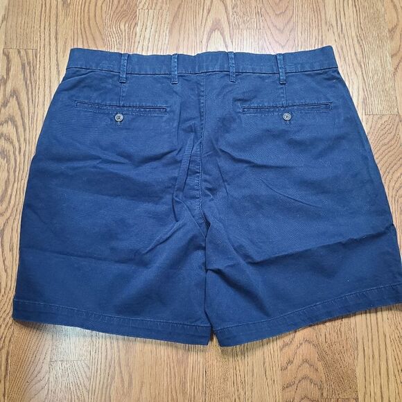 GAP Navy 7" Shorts Size 36 NWT - Picture 6 of 6